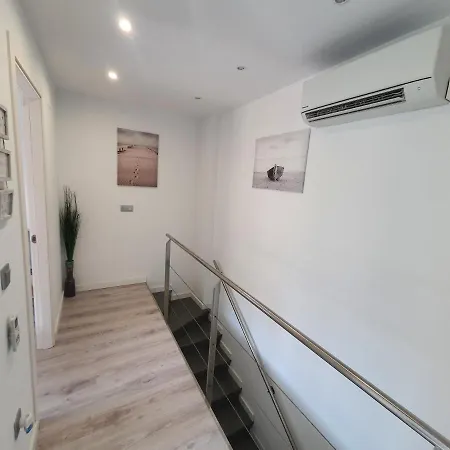 Moderno Duplex Comfort 아파트 *