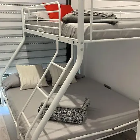 Moderno Duplex Comfort شقة *