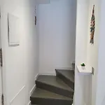 Moderno Duplex Comfort Apartment